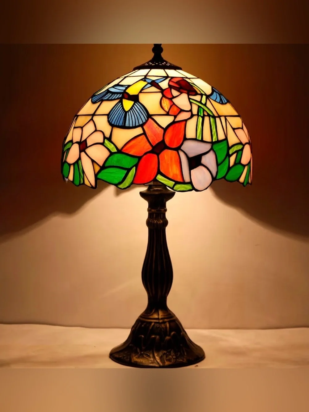 Tiffany Style Hummingbird Stained Glass Table Lamp Bedside Desk Lamp 18”